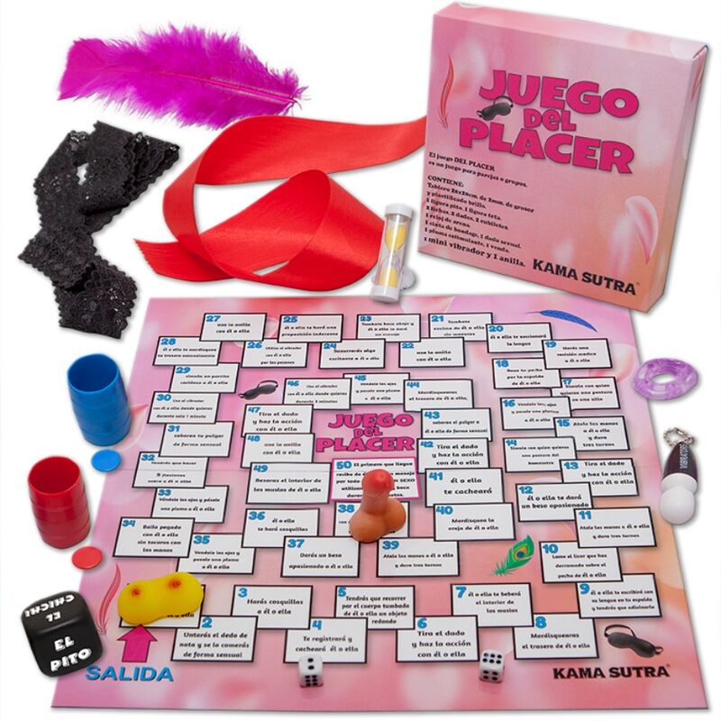 Jeu de plaisir érotique avec mini-vibrateur et accessoires sensuels