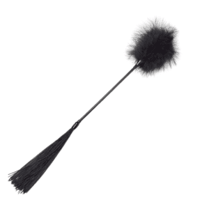Fouet à plumes noir double usage - Plumeau sensuel & punition coquine