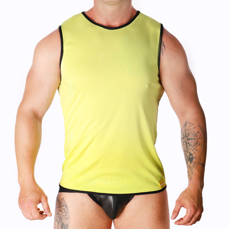 T-shirt homme rouge moulant sexy en matière légère
