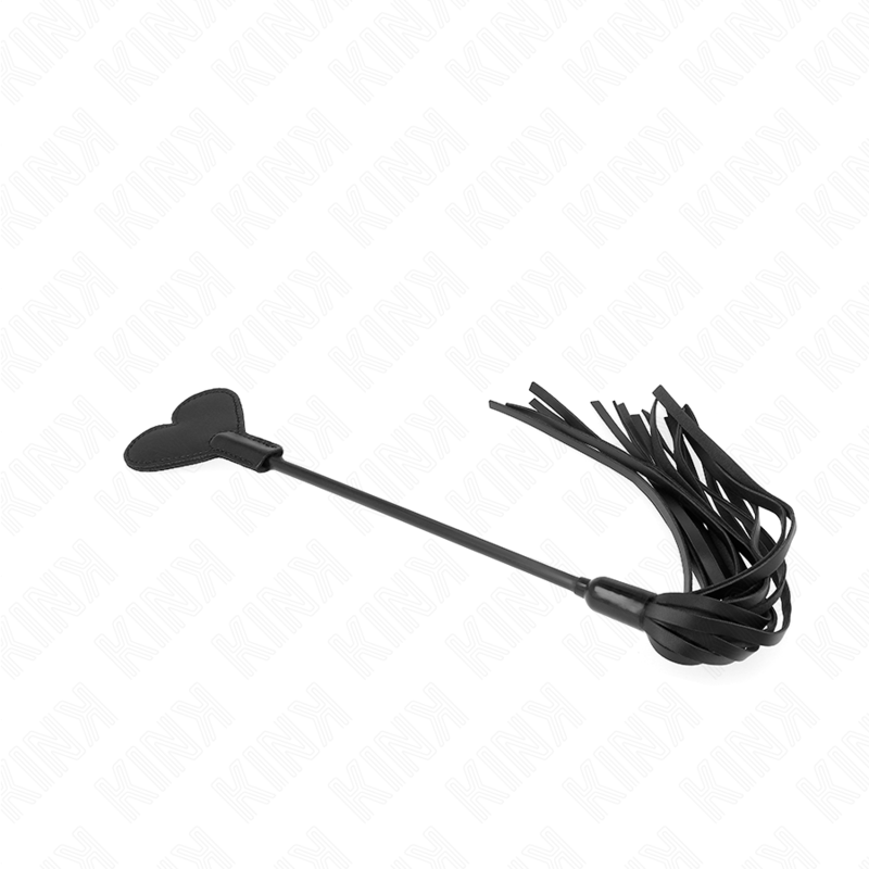 Accessoires BDSM KINK : fouets, pagaies & plumeaux pour un plaisir intense