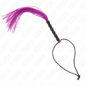 Accessoires BDSM KINK : fouets, cravaches, plumeaux et pagaies