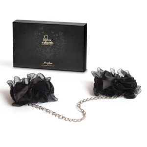 Menottes Frou Frou en satin et organza pour bondage chic