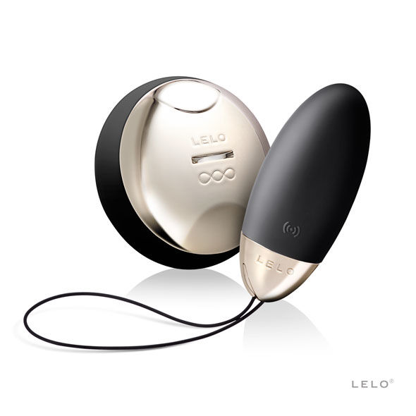 Lyla™ 2 : le masseur ovale vibrant avec télécommande - LELO
